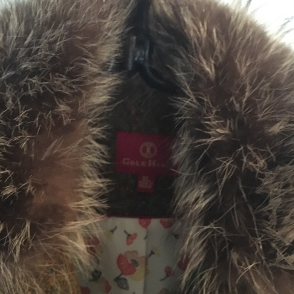 Fall / winter jacket with real fox fur collar